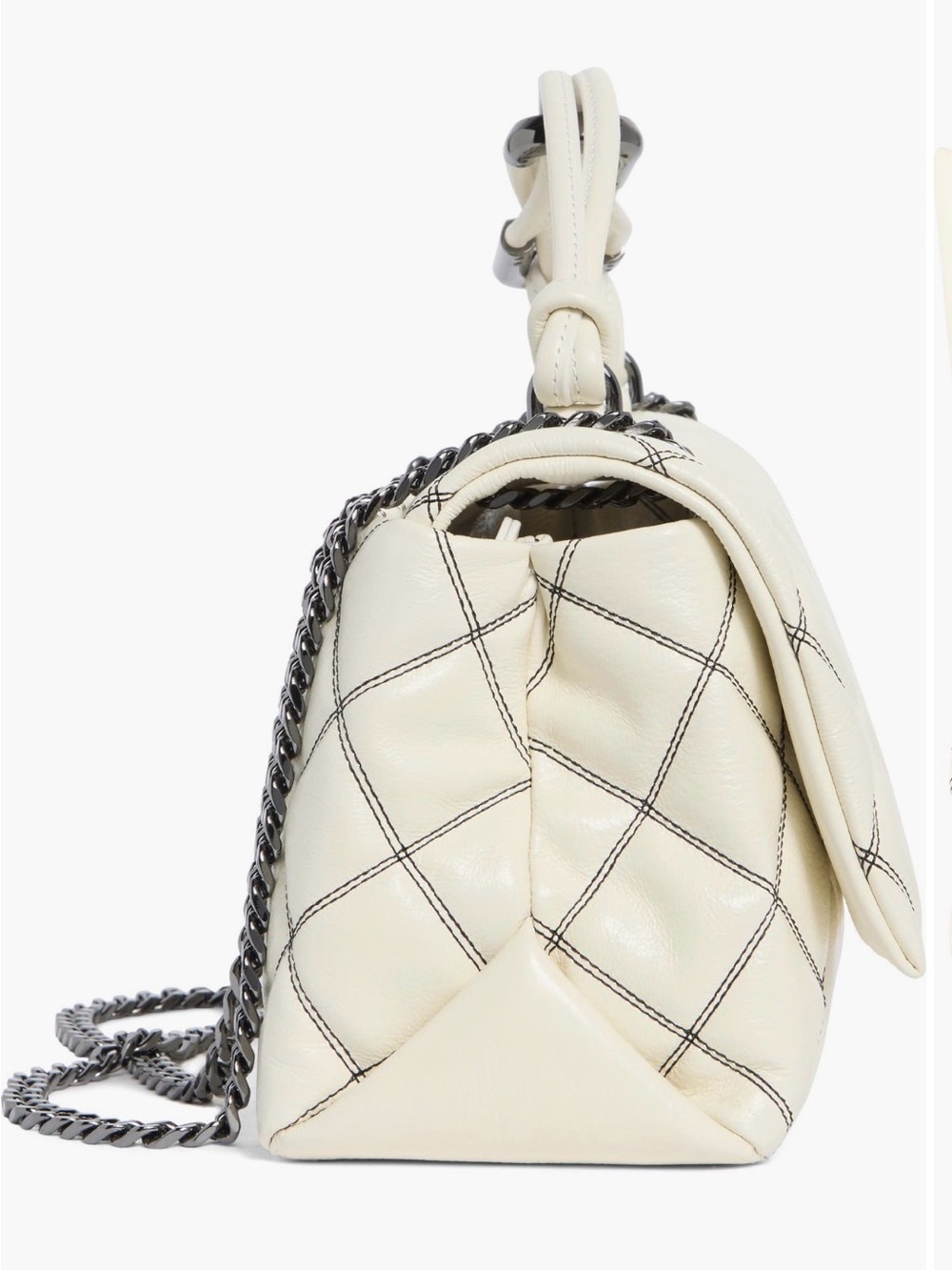 Marc Jacobs Quilted Cream Leather Shoulder Bag with Contrast Stitching, Medium. - Picture 13 of 15